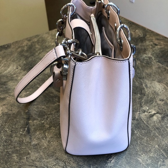 Michael Kors Blush Handbag - Picture 6 of 8